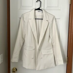 MISSGUIDED white blazer
